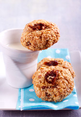 Banana date and rolled oat cookies