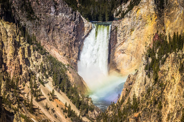 Fototapeta na wymiar Rainbow waterfall