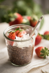chia Schokolade im Glas