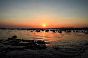 Crepúsculo sobre el mar