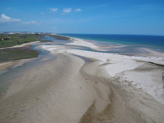 Cacela Velha  en Portugal,aldea costera  del Algarve, en la zona del Parque Natural de Ria Formosa  perteneciente a Vila Real de Santo António. Fotografia aerea con drone