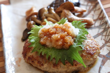 和風おろしハンバーグ　Hamburger steak with grated radish
