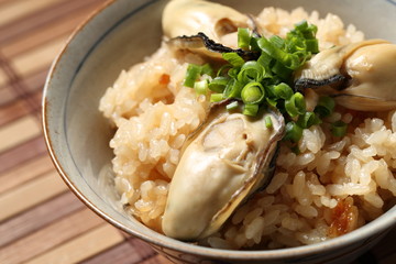 牡蠣飯　Oyster rice