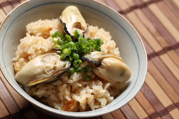 牡蠣飯　Oyster rice