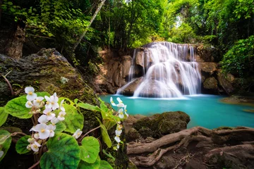 Fototapeten Wasserfall in Thailand, genannt Huay oder Huai Mae Khamin in der Provinz Kanchanaburi © happystock