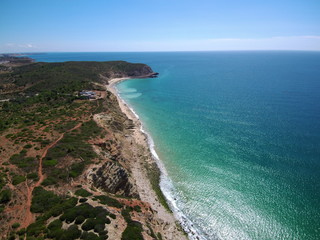 Playa de Cabanas Velhas y Forte Almeida  (Portugal) en Burgau, Lagos, en la región portuguesa del Algarve