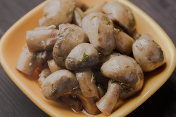 champignons marinated,pickled mushrooms,mushrooms to the table,mushrooms to vodka,appetizer for vodka,canned mushrooms