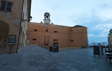 Corsica, 03/09/2017: vista del Palazzo dei Governatori, il Museo della vecchia Cittadella di...