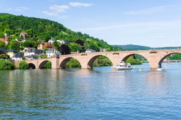 Fototapeta na wymiar Alte Brücke Heidelberg