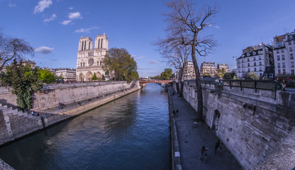Notre Dame Cathedral. Sena River. Siene. Paris, France.