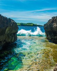 Fototapeta na wymiar Broken Beach in Nusa Penida just off the island of Bali in Indonesia
