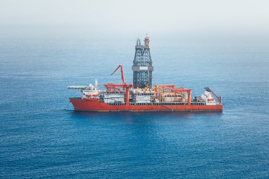 offshore oil and gas drillship