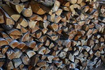 Woodpale from choped logs