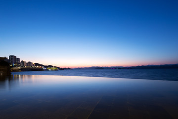 Fototapeta premium beautiful scene of lake at sunset