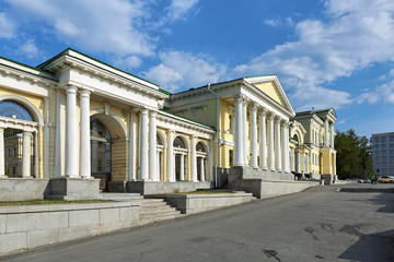 Fototapeta na wymiar The Rastorguyev-Kharitonov Palace in Yekaterinburg, Russia