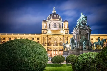 Fotobehang Maria Theresia Monument, in Vienna, Austria. © Tryfonov
