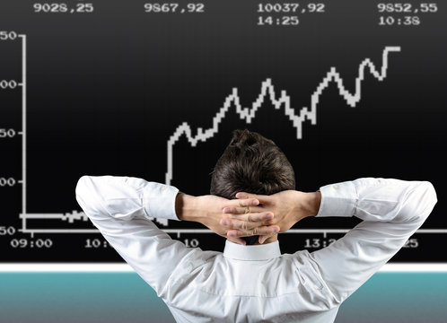 Broker erfreut über Aktienkurs an Börse
