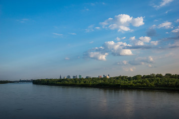 Fototapeta na wymiar Vistula river in Warsaw, Poland
