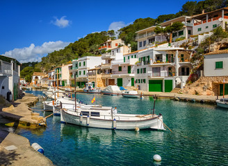 Fishermen village Cala Figuera, Mallorca, Spain © Boris Stroujko