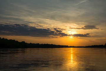 Fototapeta na wymiar Sunset over the Vistula river, Warsaw, Poland