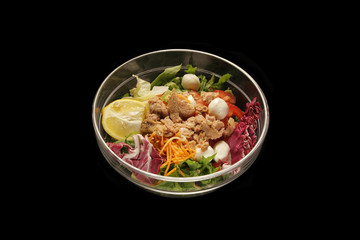 mixed salad with tuna
