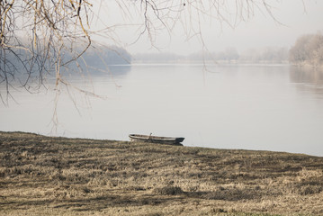 Boat in front of confluence