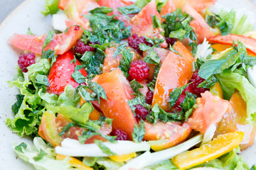 Salad with blackberries