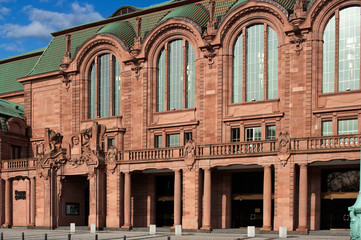 Fototapeta premium Kongress- und Tagungszentrum Rosegarten in Mannheim