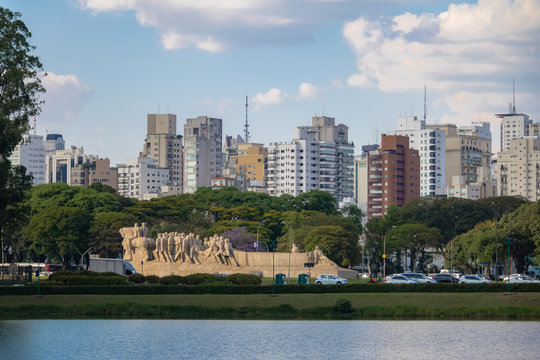 Bandeiras Monument, Ibirapuera Park and city skyline - Sao Paulo, Brazil