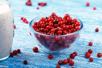 milkshake with cranberries