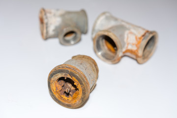 Rostige Wasserleitung - Adapter mit Rost 