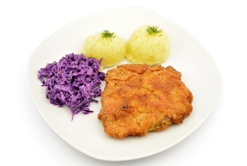 kotlet schabowy z ziemniakami i surówką