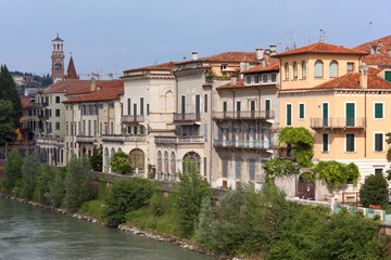 Fototapeta na wymiar Embankment in Verona, Italy