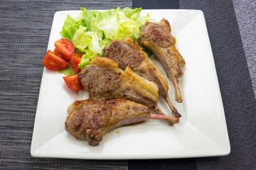 仔羊肉のソテー