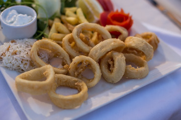 Crispy calamari with rice