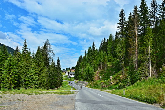 Austrian Alps-cyclists on the road to Kartitsch