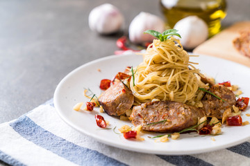 Stir-Fried Spaghetti with Sai Aua (Notrhern Thai Spicy Sausage)