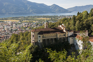 Wallfahrtsort "Madonna del Sasso", Orselina, Locarno, Tessin, Schweiz © tauav