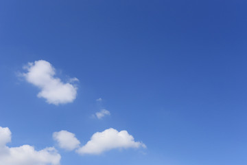 Fototapeta premium Cloud on blue sky in the daytime.