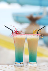 cocktail bord de piscine été