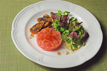 tartare salmon and tuna with salad