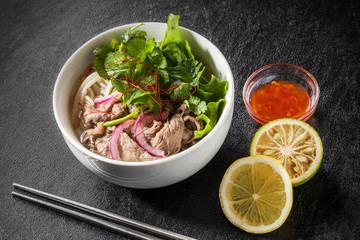 牛肉のフォー　ベトナムのめん料理　Pho Vietnamese beef