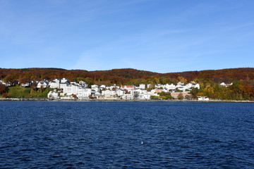 Fototapeta premium Sassnitz, weiße Stadt auf der Insel Rügen