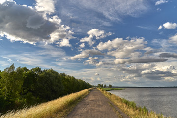 Droga do nieba, podróż - jezioro Świerklaniec, Polska