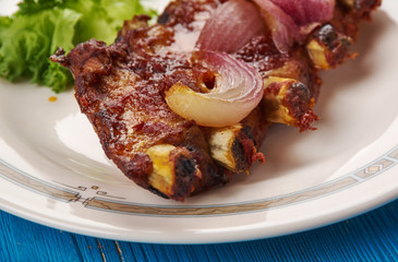 Slow Cooker Louisiana Ribs