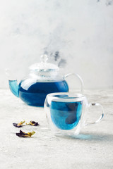 Obraz na płótnie Canvas Butterfly pea flower blue tea. Healthy detox herbal drink