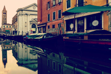 Fototapeta na wymiar canal in Venice.