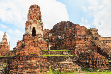 The brick pillar in the ruins of the church in Wat Yai Chaimongkol.
