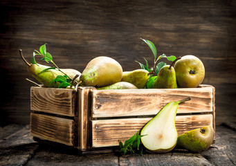 Fresh pears in a box.