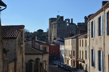 Fototapeta na wymiar Ville de Clisson avec son Château médiéval, Loire-Atlantique